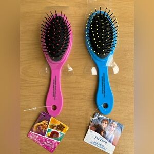 Disney Princess and Frozen Il Girls Hair Brush | Detangling Air Cushion Comb,